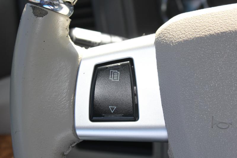 Jeep Grand Cherokee Limited 2WD 2009