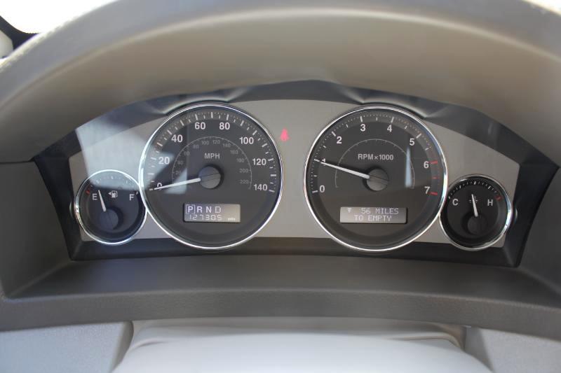 Jeep Grand Cherokee Limited 2WD 2009