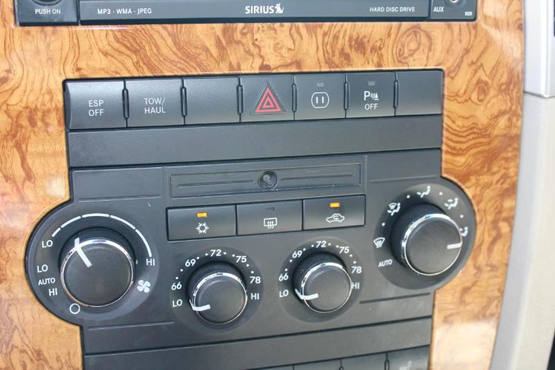 Jeep Grand Cherokee Limited 2WD 2009