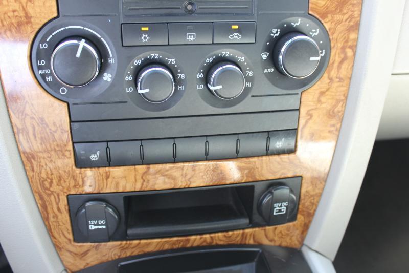 Jeep Grand Cherokee Limited 2WD 2009