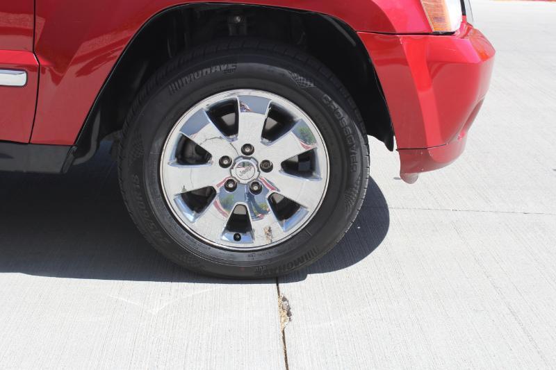 Jeep Grand Cherokee Limited 2WD 2009