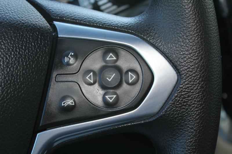 Chevrolet Traverse LS FWD 2022