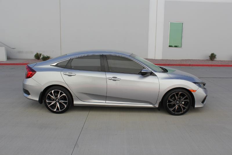 Honda Civic Sport 2020