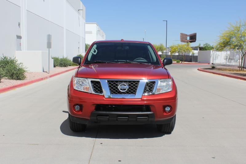 Nissan Frontier SV Crew Cab 4WD 2018