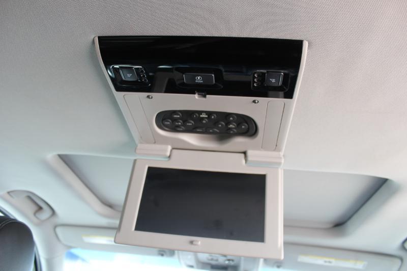 Chevrolet Suburban LT 2WD 2018