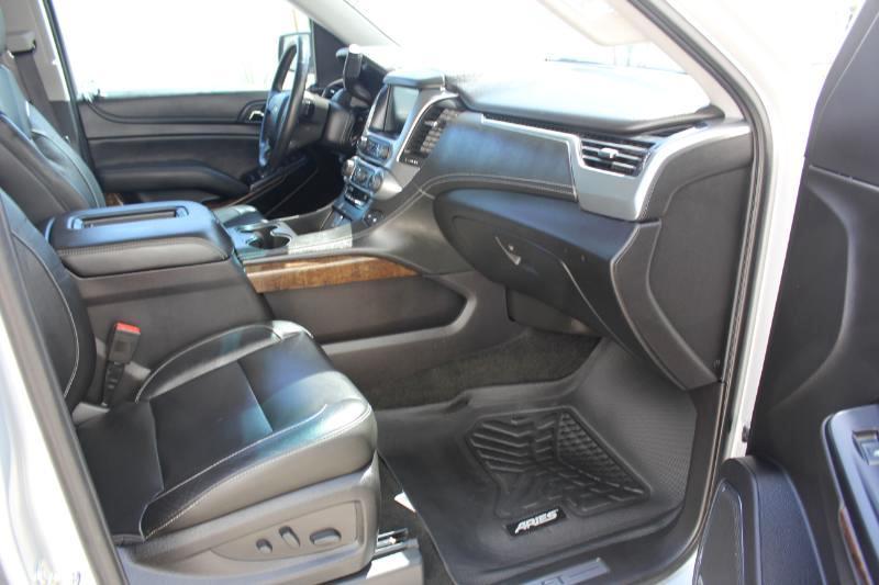 Chevrolet Suburban LT 2WD 2018