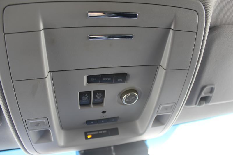 Chevrolet Suburban LT 2WD 2018