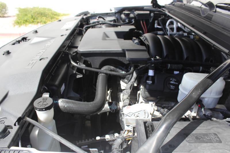 Chevrolet Suburban LT 2WD 2018