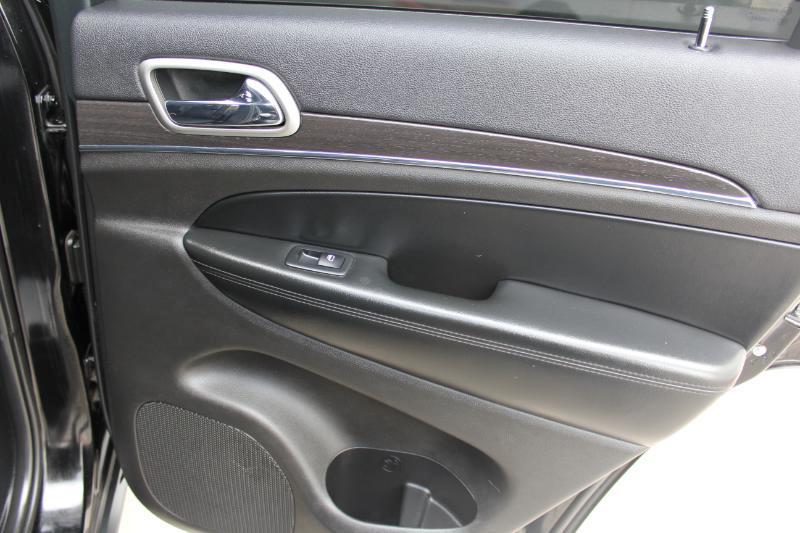 Jeep Grand Cherokee Limited 2WD 2018