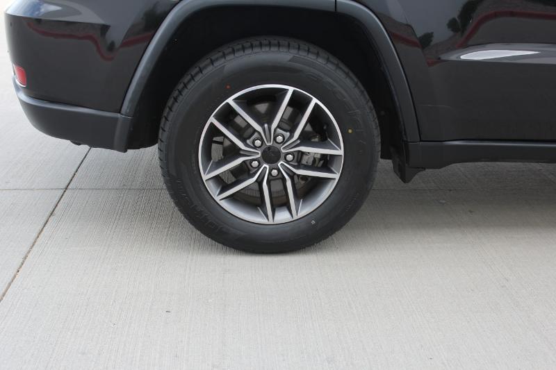 Jeep Grand Cherokee Limited 2WD 2018