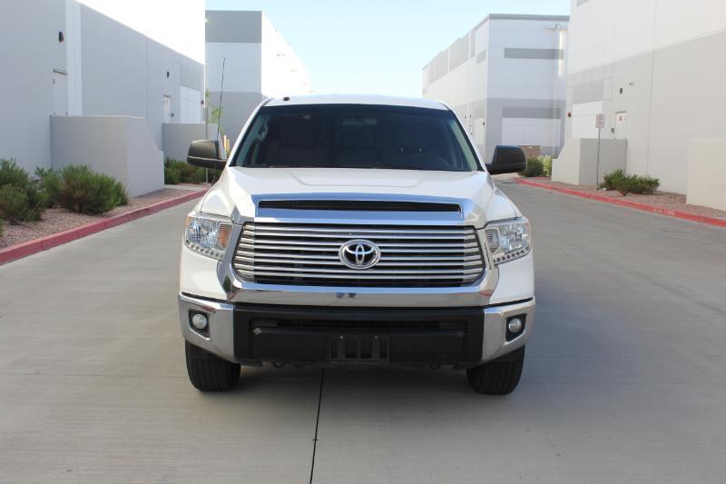 Toyota Tundra  2016