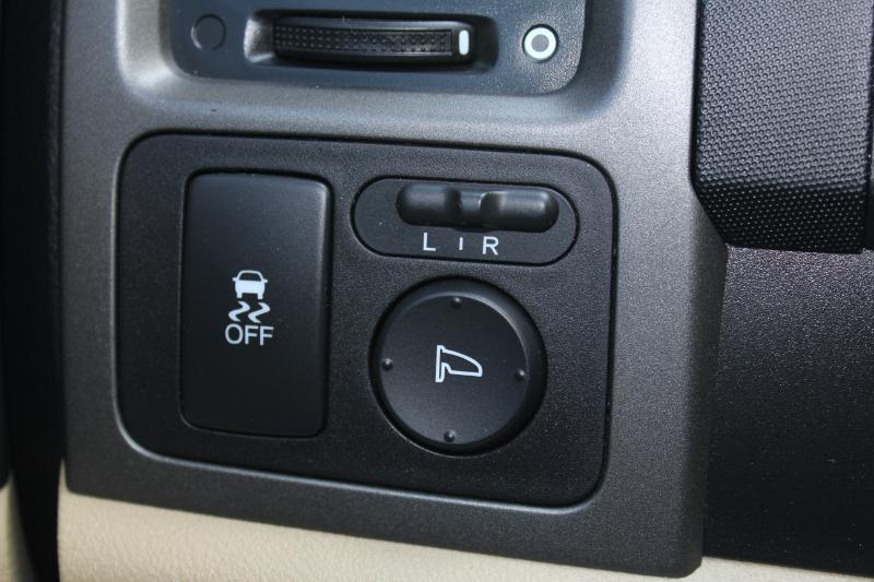 Honda CR-V LX 2WD 5-Speed AT 2010