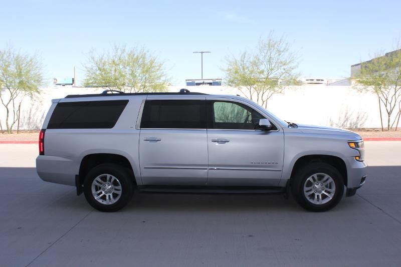 Chevrolet Suburban LT 1500 4WD 2015