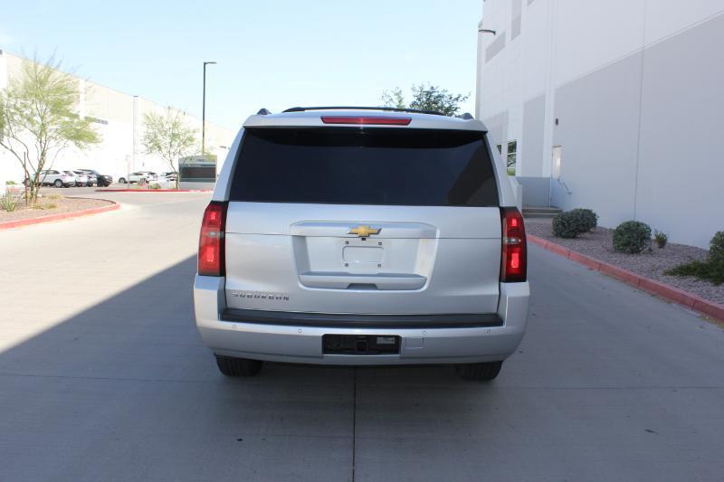 Chevrolet Suburban LT 1500 4WD 2015