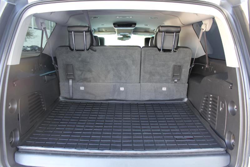 Chevrolet Suburban LT 1500 4WD 2015