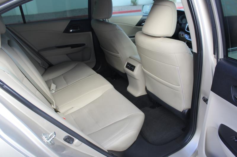 Honda Accord EX-L V6 Sedan AT 2015