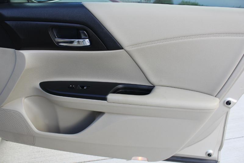 Honda Accord EX-L V6 Sedan AT 2015