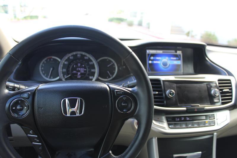 Honda Accord EX-L V6 Sedan AT 2015