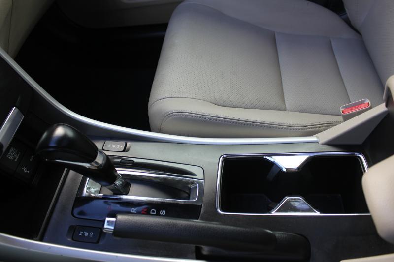 Honda Accord EX-L V6 Sedan AT 2015