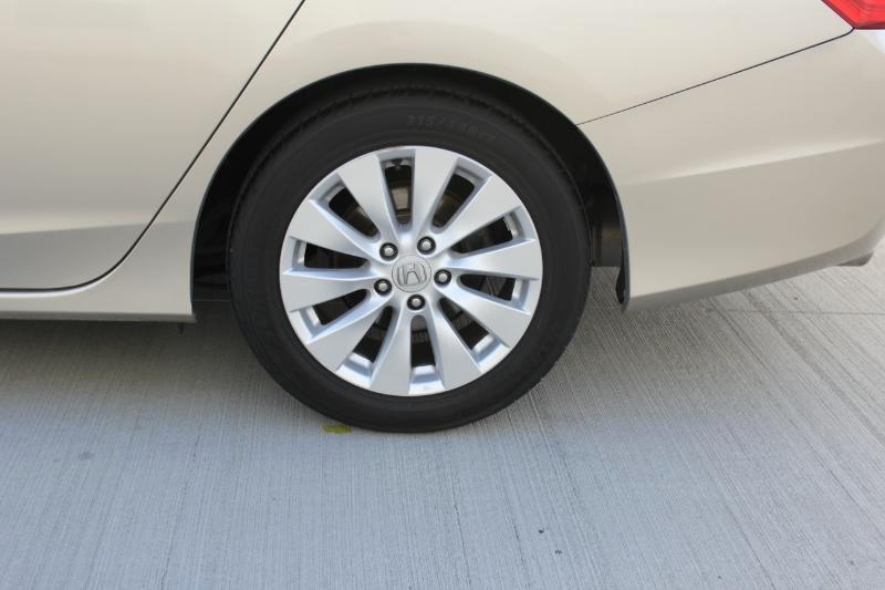 Honda Accord EX-L V6 Sedan AT 2015