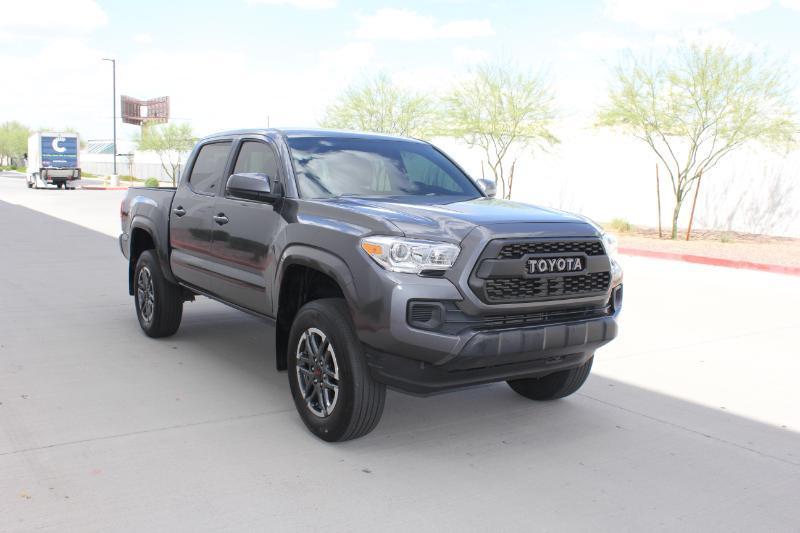 Toyota Tacoma  2017