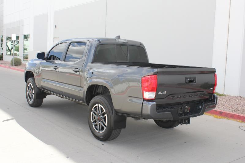 Toyota Tacoma  2017