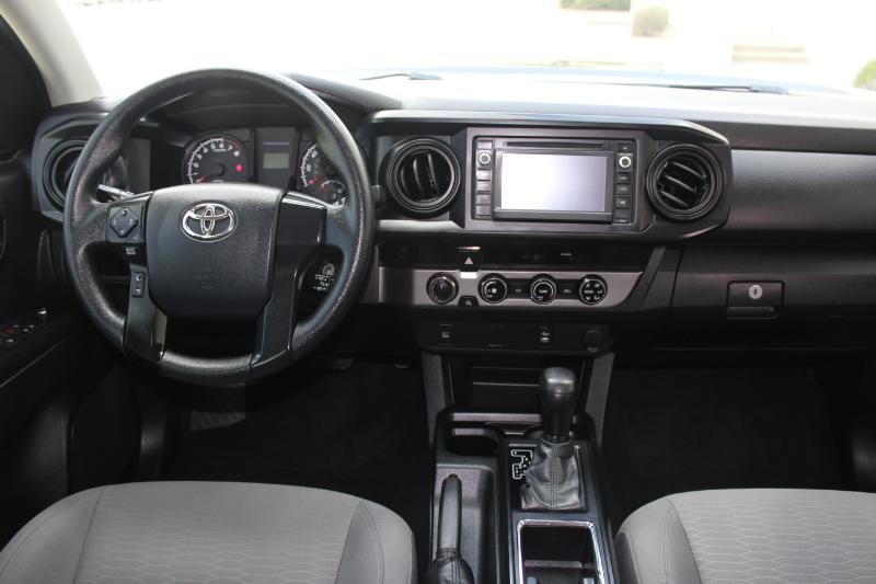 Toyota Tacoma  2017