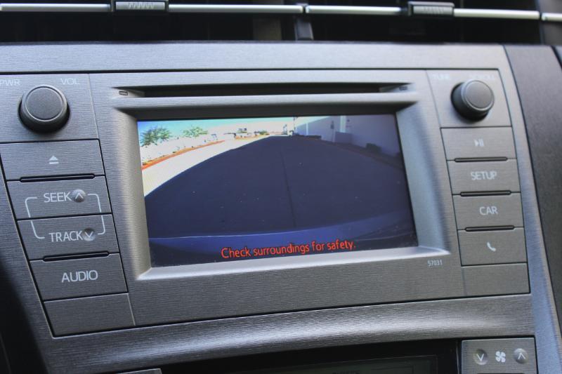 Toyota Prius Two 2015