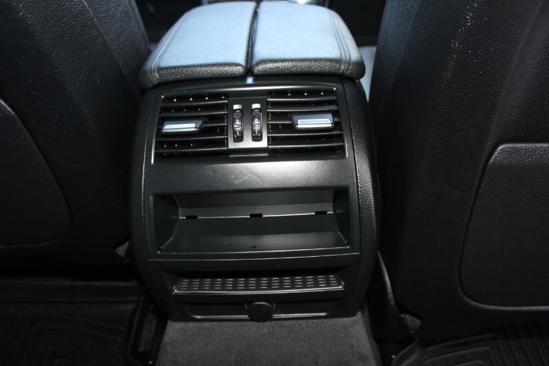 BMW 5-Series 528i 2016