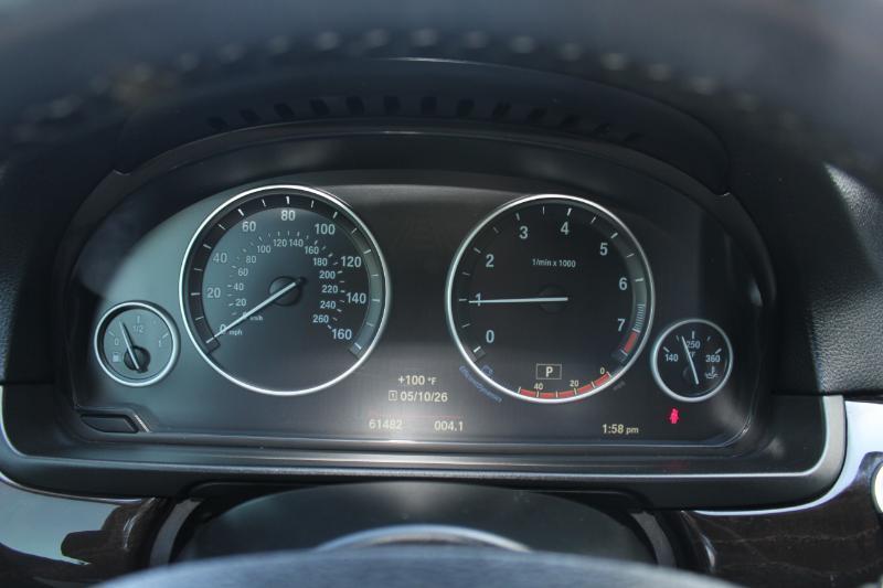BMW 5-Series 528i 2016