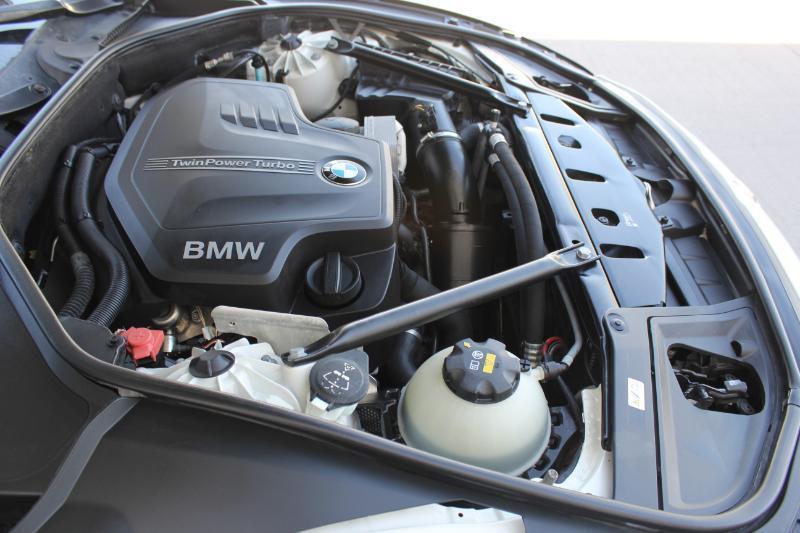 BMW 5-Series 528i 2016