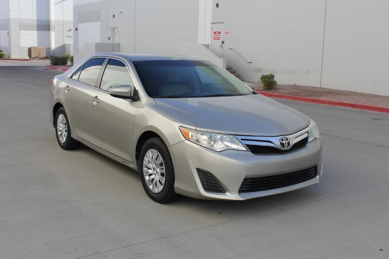 Toyota Camry LE 2014