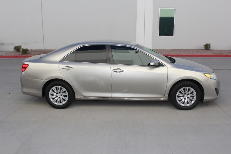 Toyota Camry LE 2014