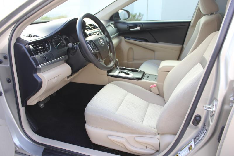 Toyota Camry LE 2014