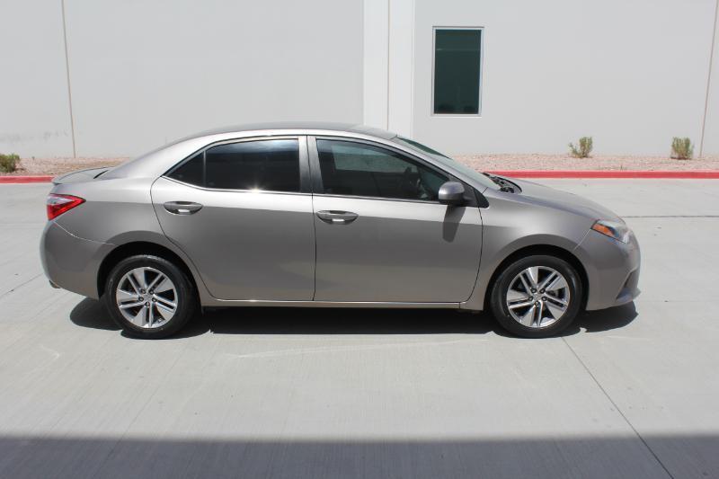 Toyota Corolla  2014