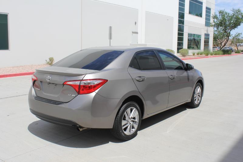 Toyota Corolla  2014