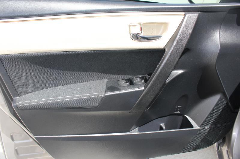 Toyota Corolla  2014