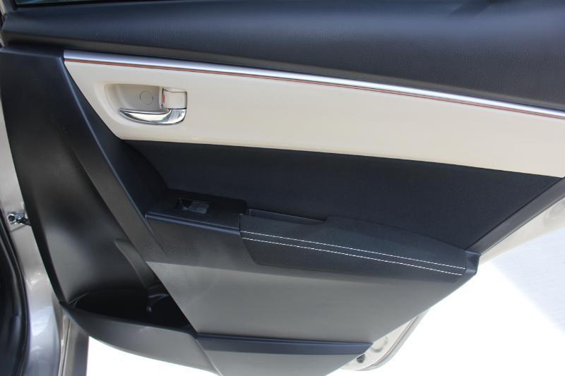 Toyota Corolla  2014