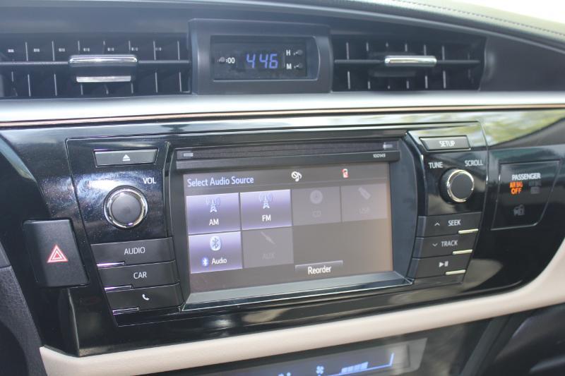 Toyota Corolla  2014