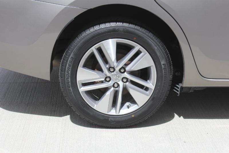 Toyota Corolla  2014