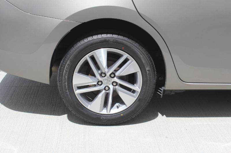 Toyota Corolla  2014