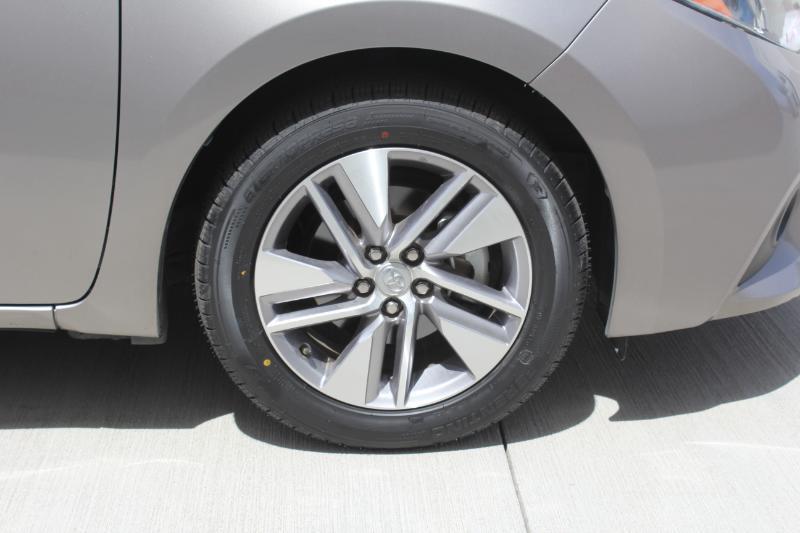 Toyota Corolla  2014