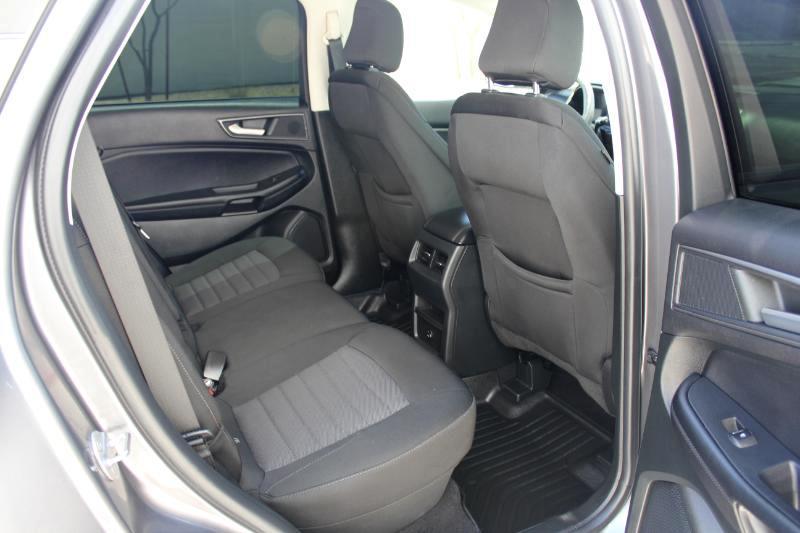 Ford Edge SE AWD 2022