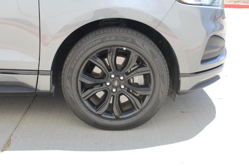 Ford Edge SE AWD 2022