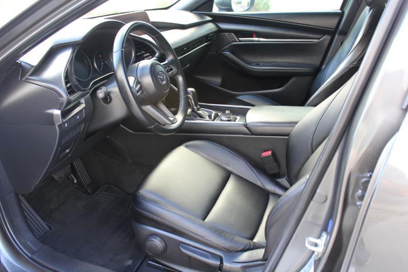 Mazda MAZDA3  2023