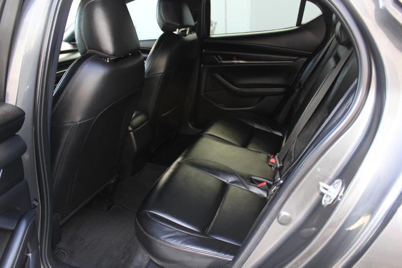 Mazda MAZDA3  2023