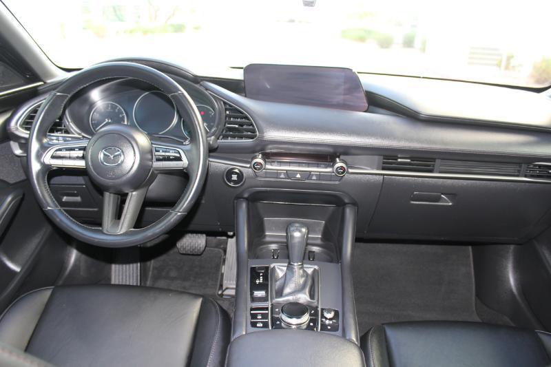 Mazda MAZDA3  2023