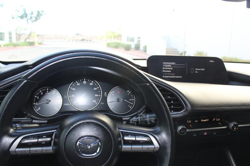 Mazda MAZDA3  2023