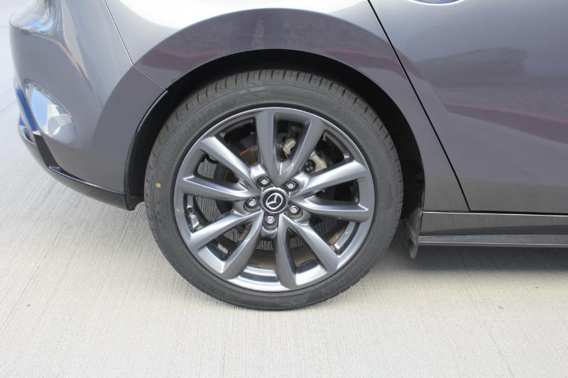 Mazda MAZDA3  2023