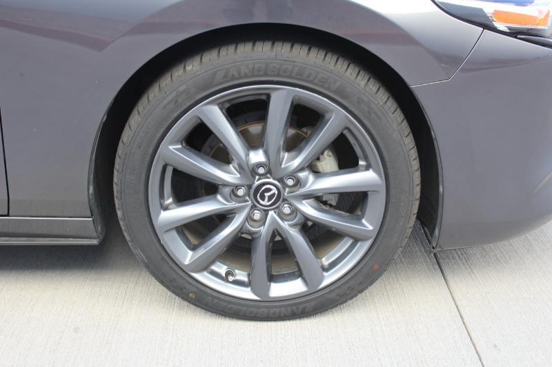 Mazda MAZDA3  2023